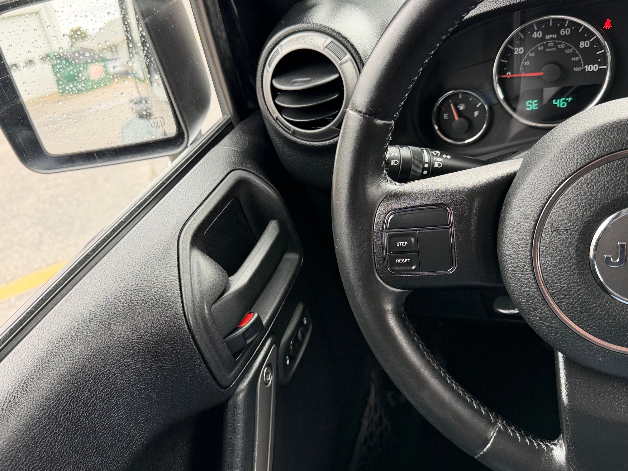 2012 Jeep Wrangler Unlimited Base