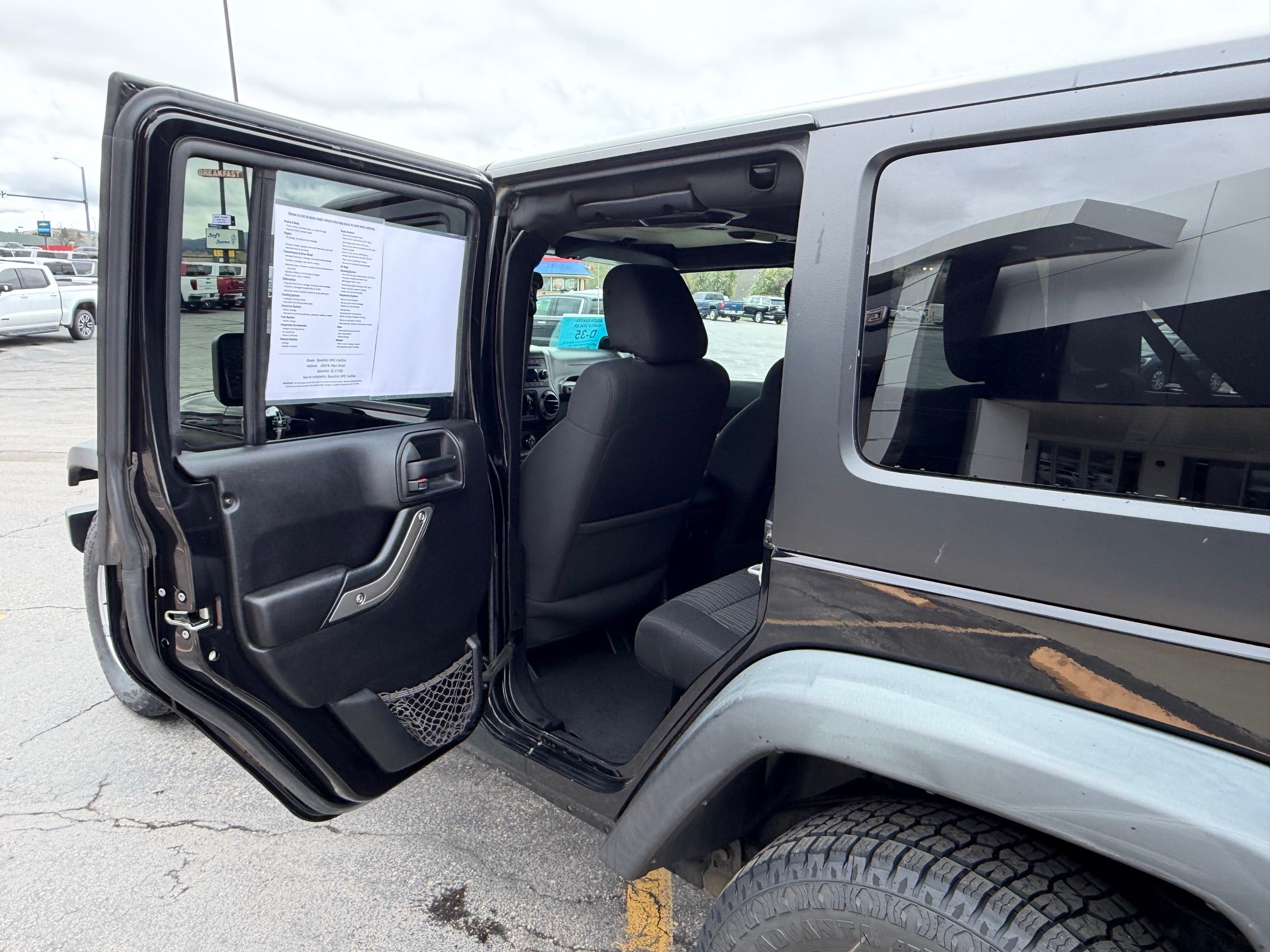 2012 Jeep Wrangler Unlimited Base