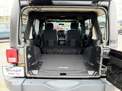 2012 Jeep Wrangler Unlimited Base