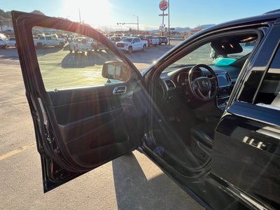 2019 Jeep Grand Cherokee Base