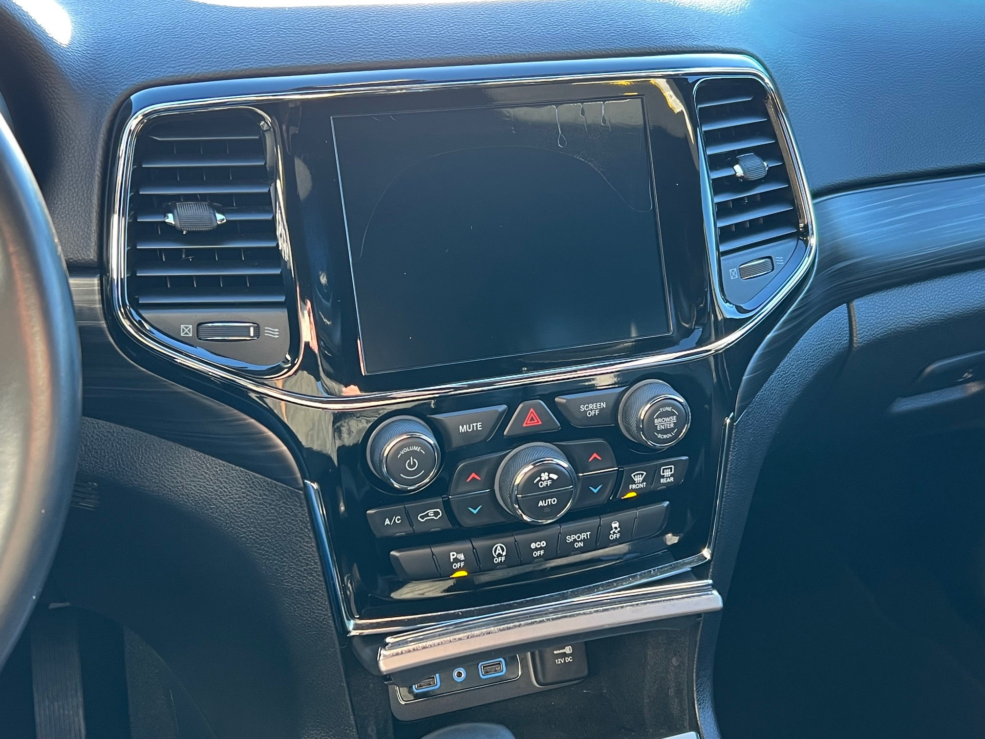 2019 Jeep Grand Cherokee Base