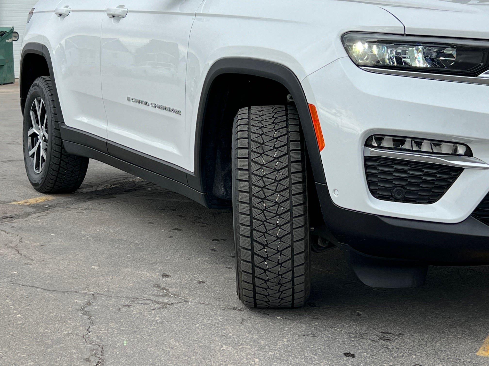 2024 Jeep Grand Cherokee Base