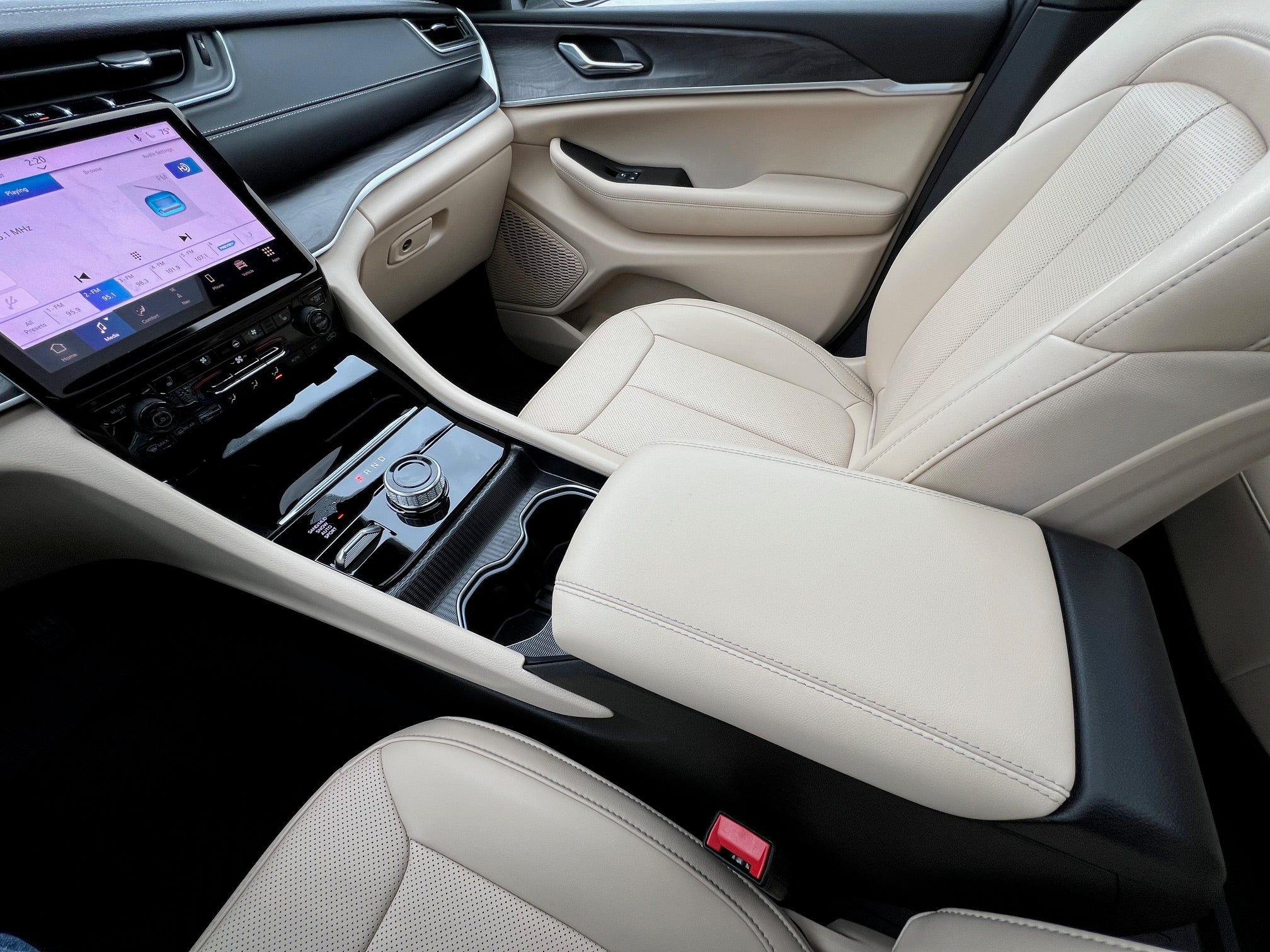 2024 Jeep Grand Cherokee Base