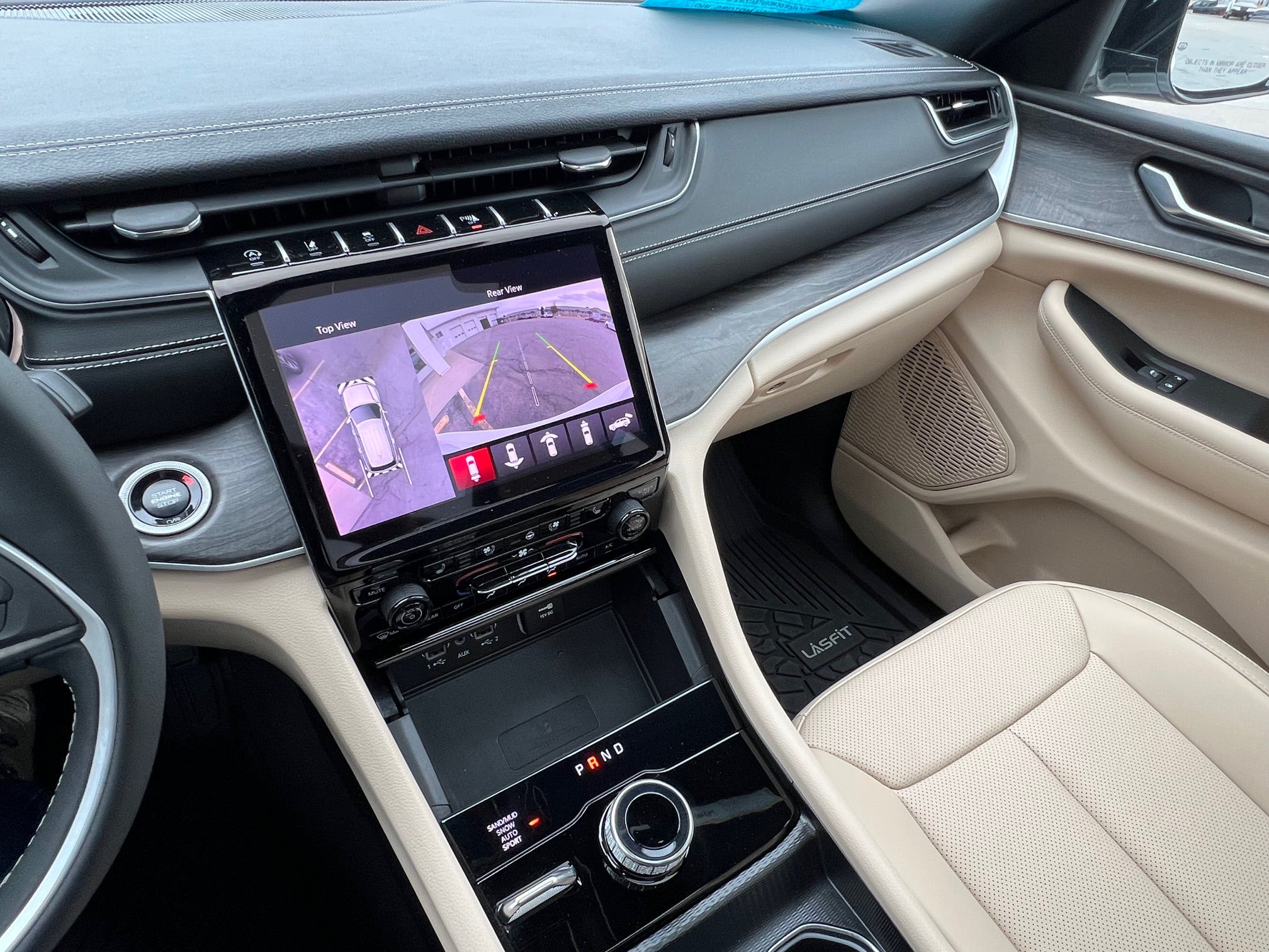 2024 Jeep Grand Cherokee Base