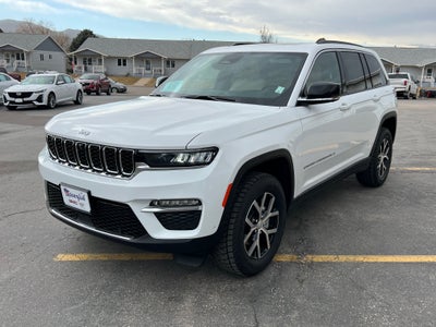 2024 Jeep Grand Cherokee Base