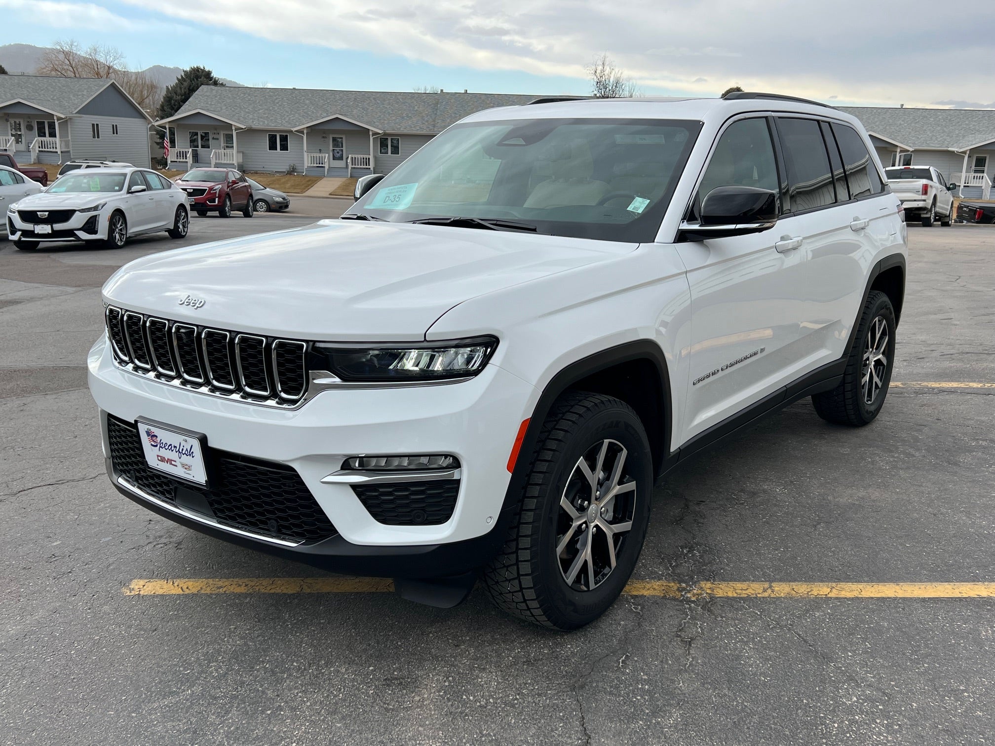 2024 Jeep Grand Cherokee Base