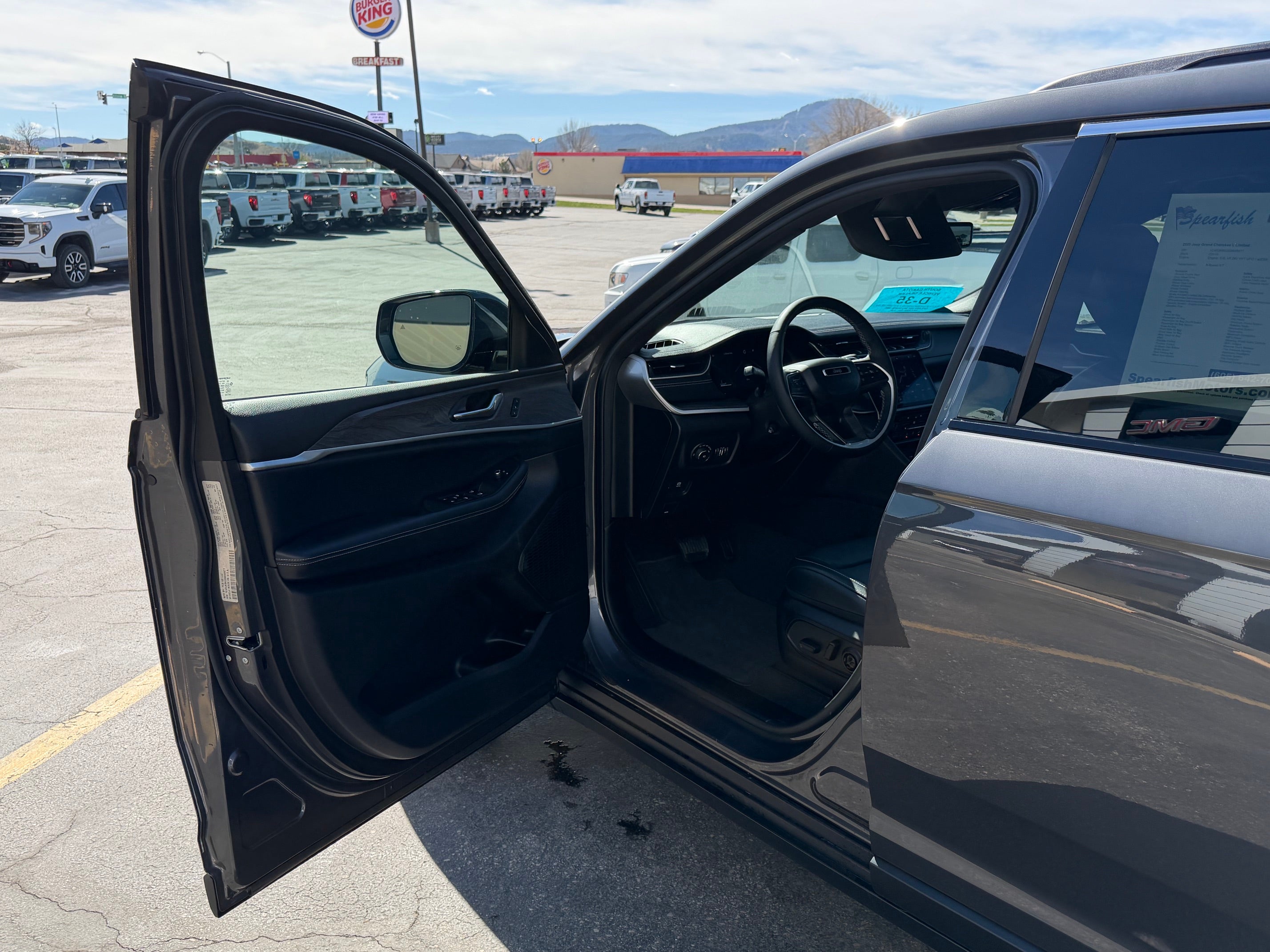 2025 Jeep Grand Cherokee L Base