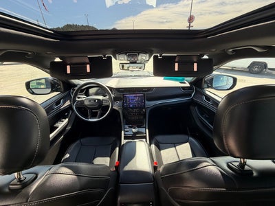 2025 Jeep Grand Cherokee L Base