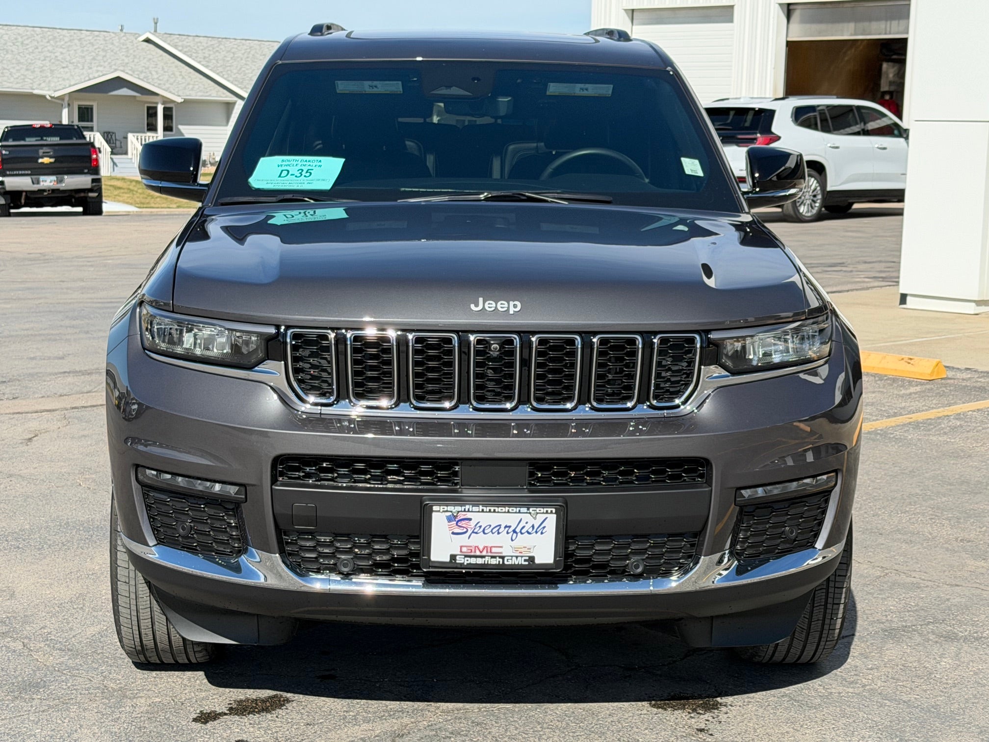 2025 Jeep Grand Cherokee L Base