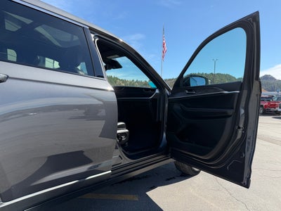 2025 Jeep Grand Cherokee L Base