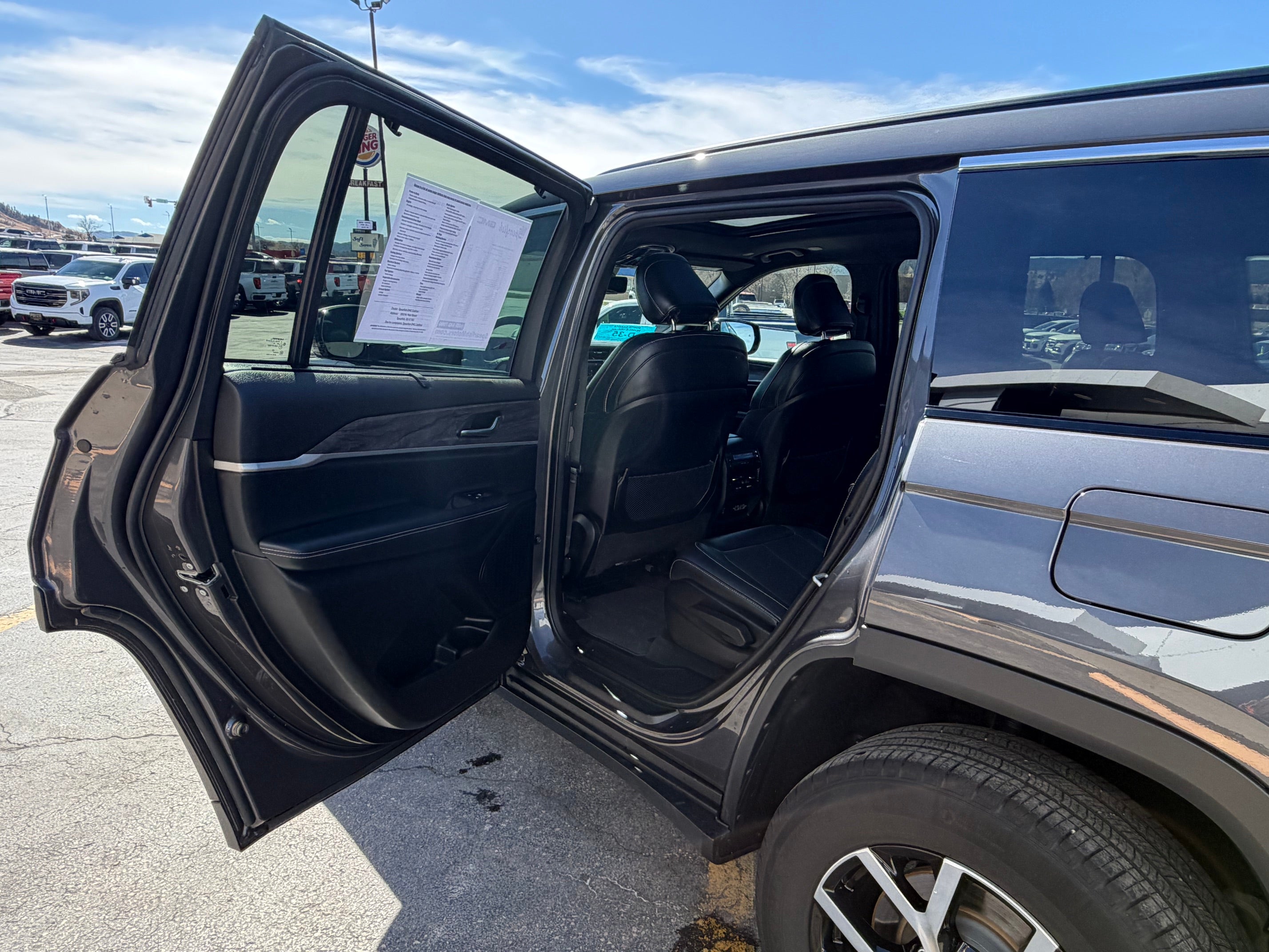 2025 Jeep Grand Cherokee L Base