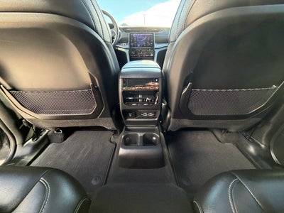 2025 Jeep Grand Cherokee L Base