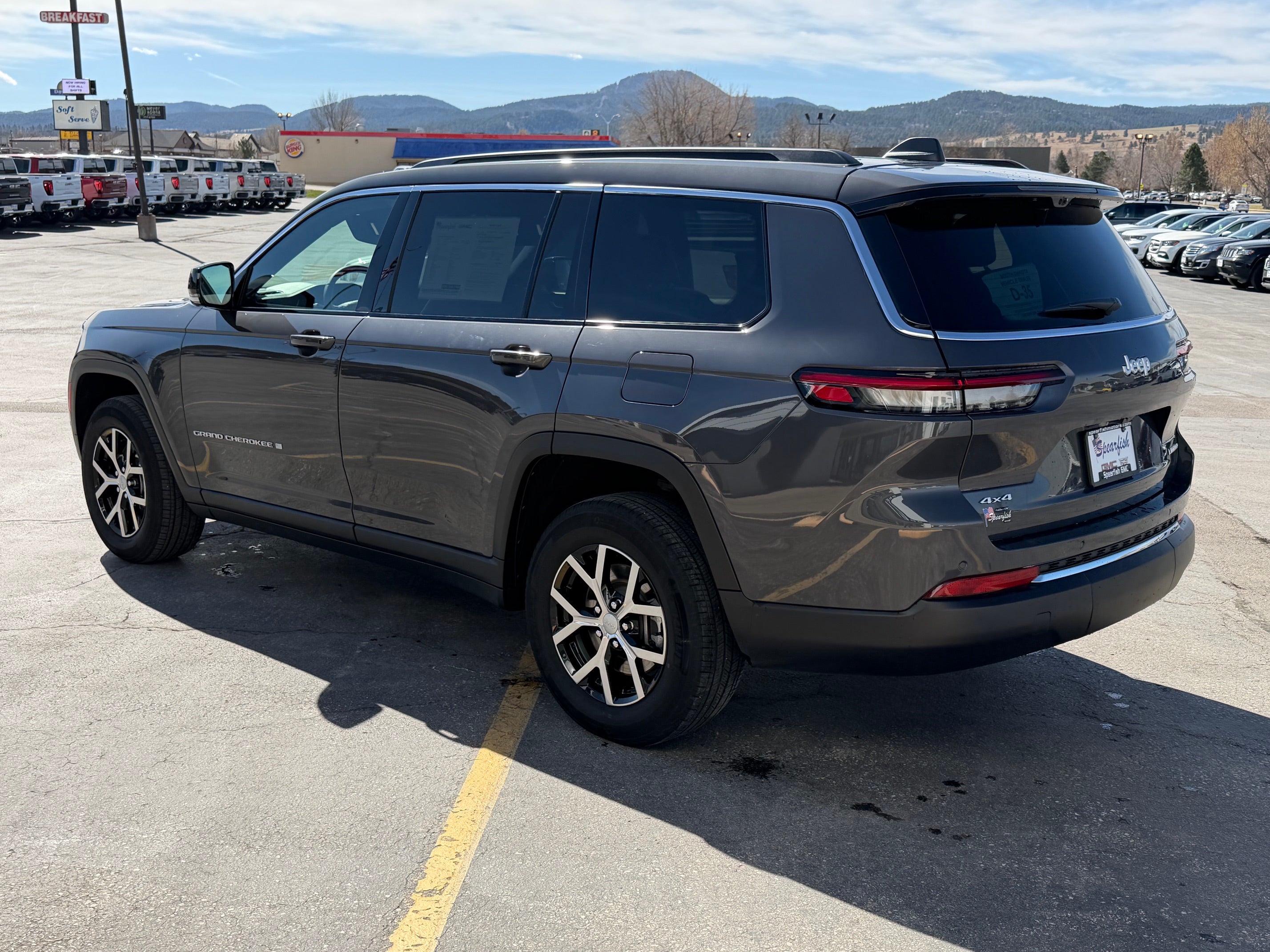 2025 Jeep Grand Cherokee L Base