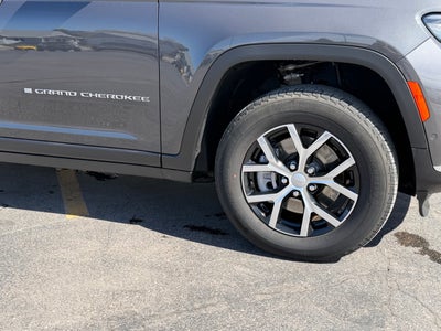 2025 Jeep Grand Cherokee L Base