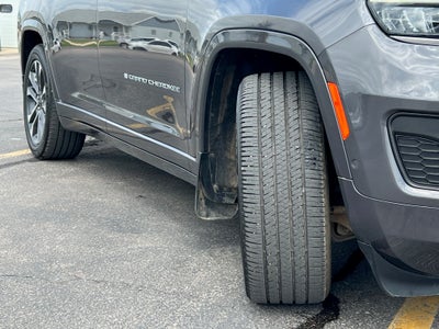 2023 Jeep Grand Cherokee L Base