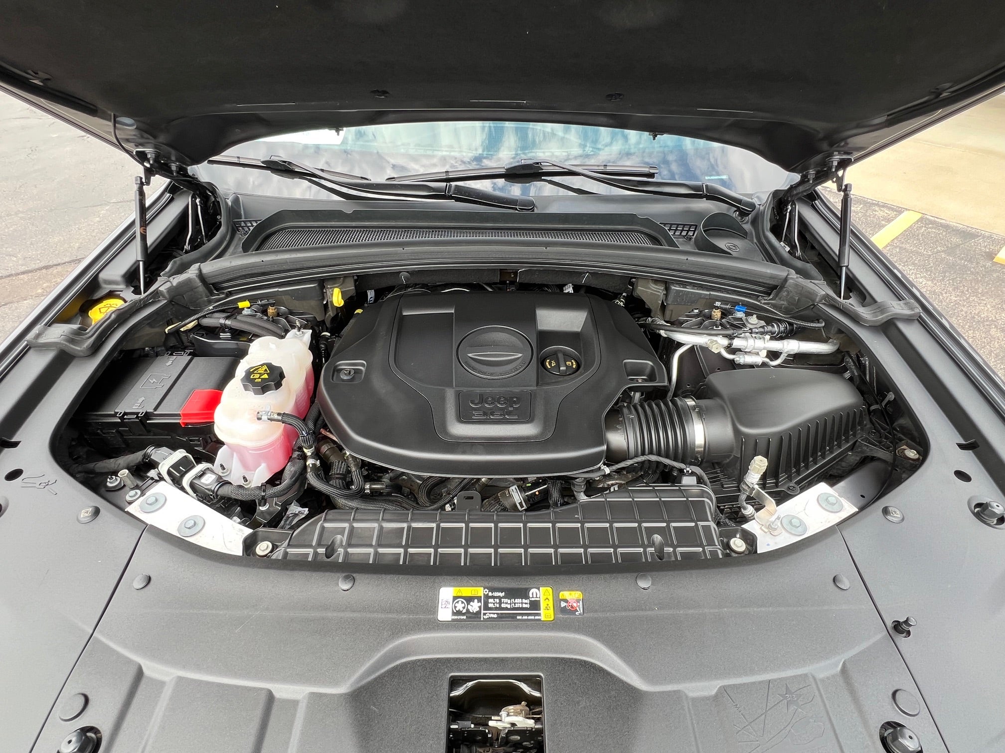 2023 Jeep Grand Cherokee L Base