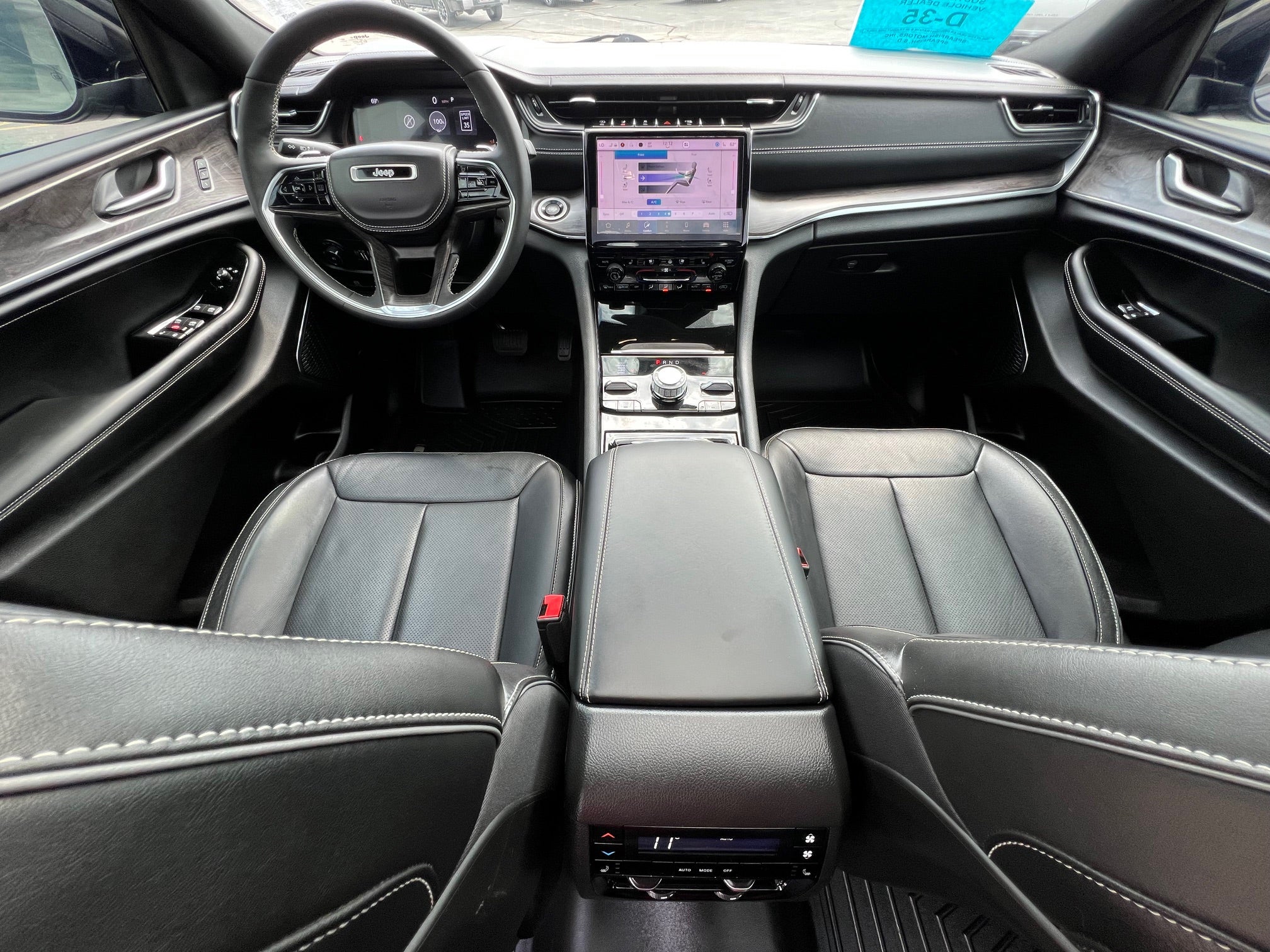 2023 Jeep Grand Cherokee L Base