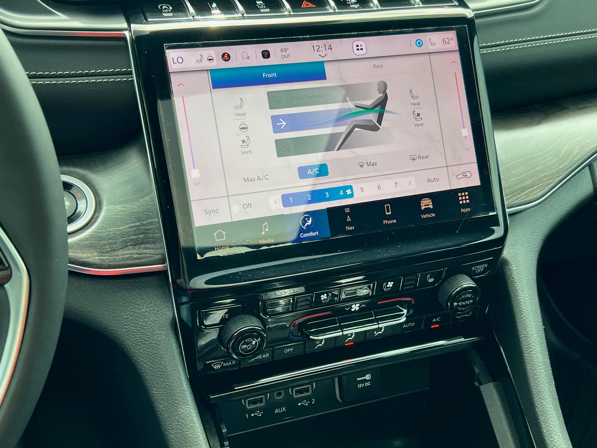 2023 Jeep Grand Cherokee L Base