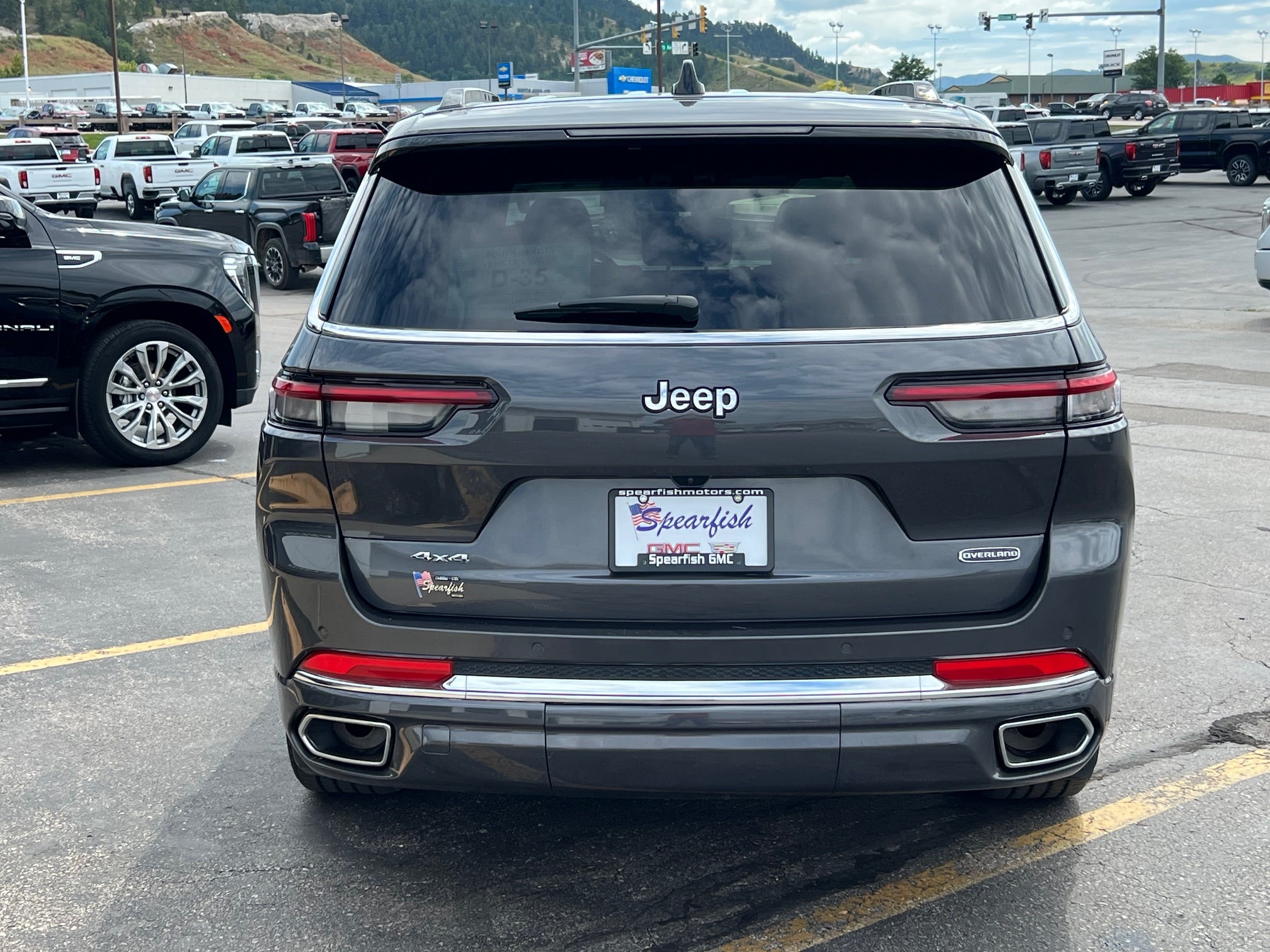2023 Jeep Grand Cherokee L Base