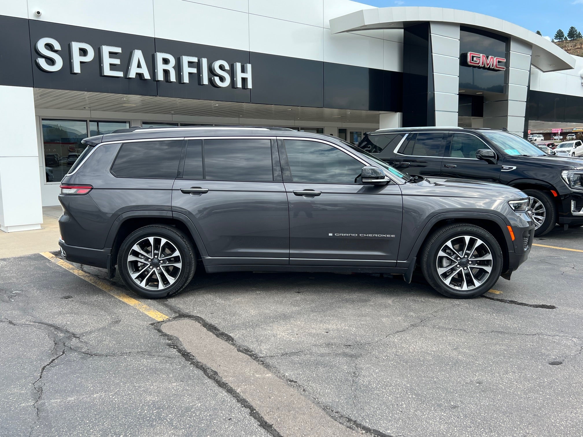 2023 Jeep Grand Cherokee L Base