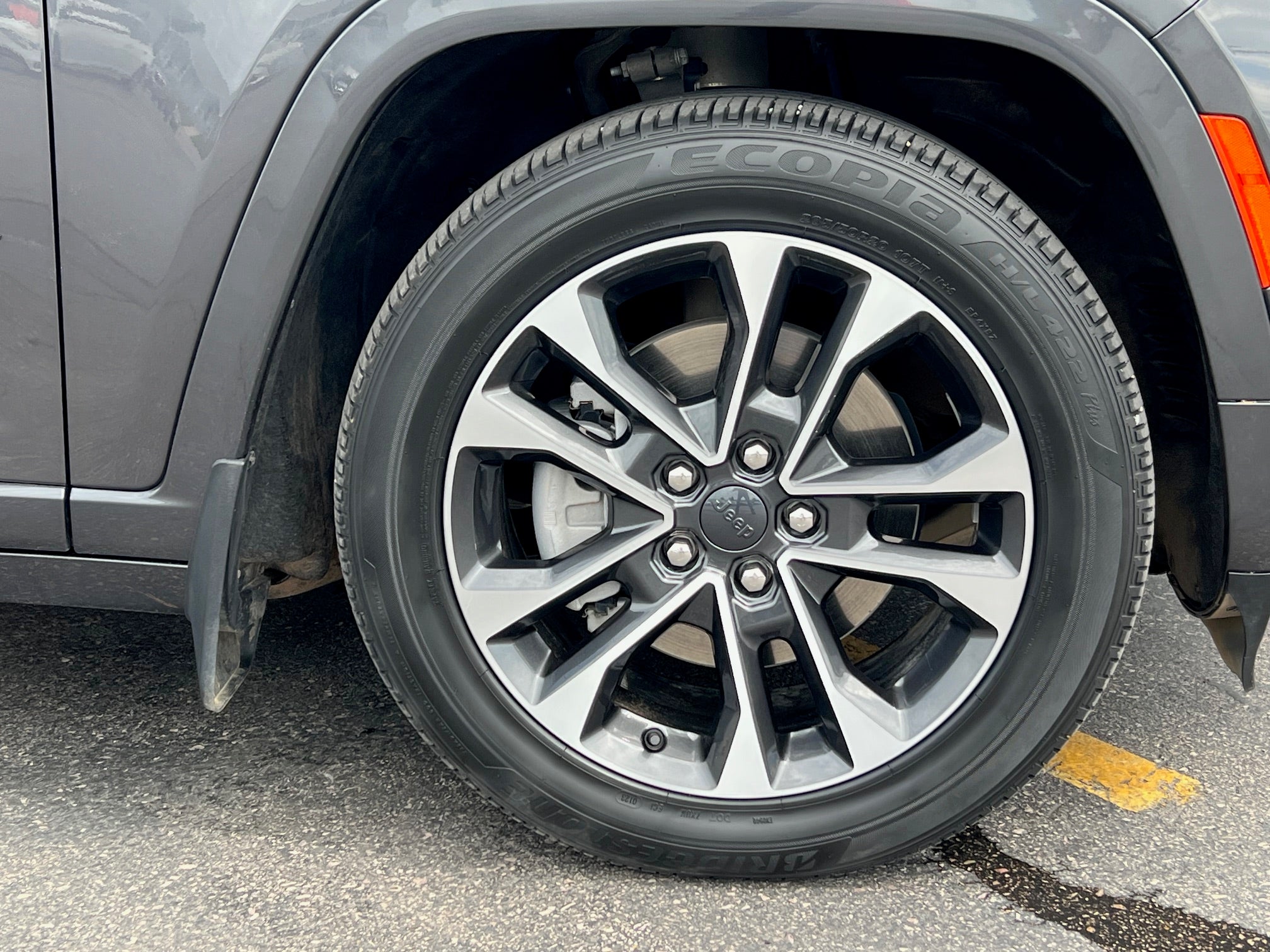 2023 Jeep Grand Cherokee L Base