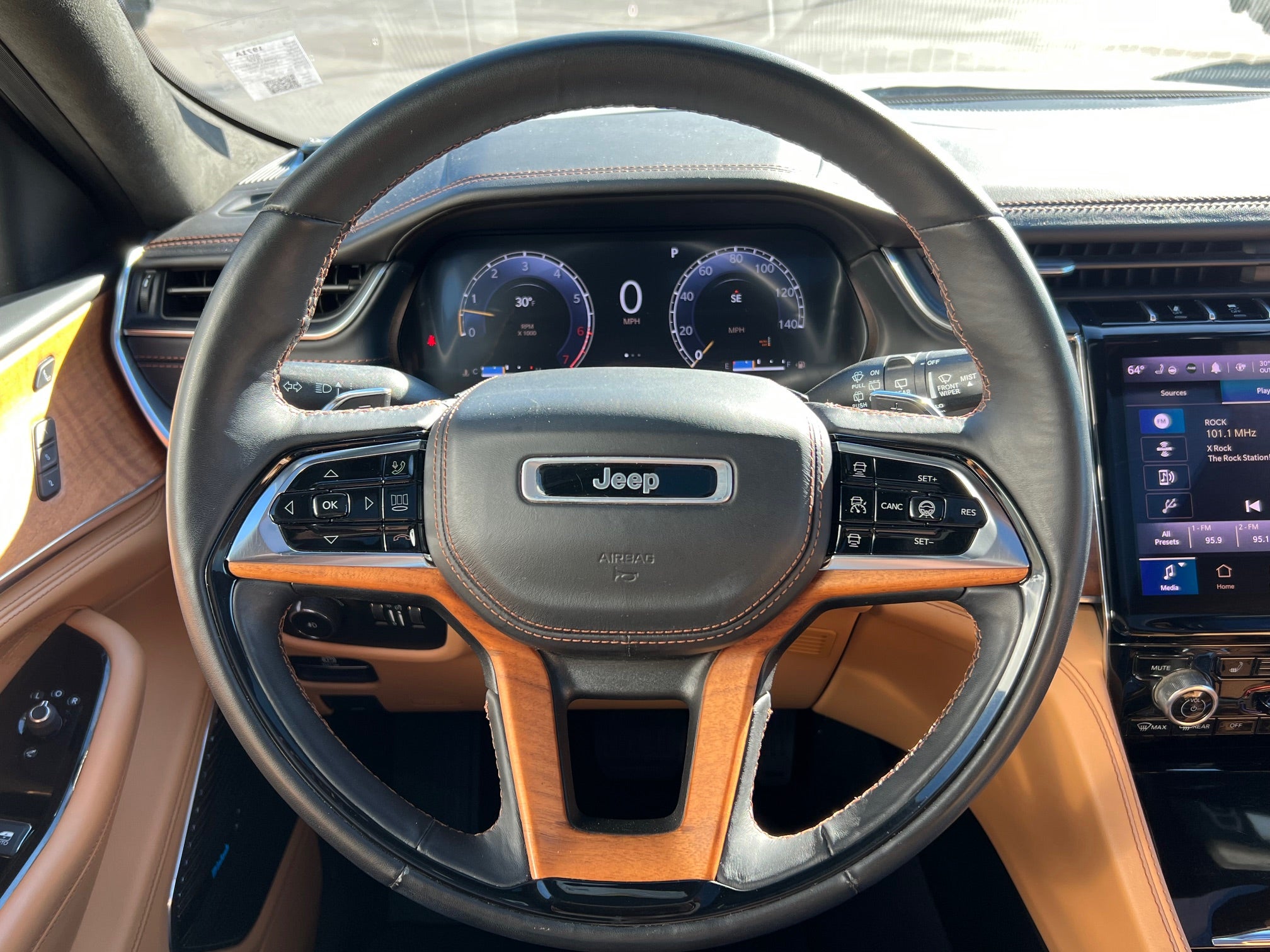 2021 Jeep Grand Cherokee L Base