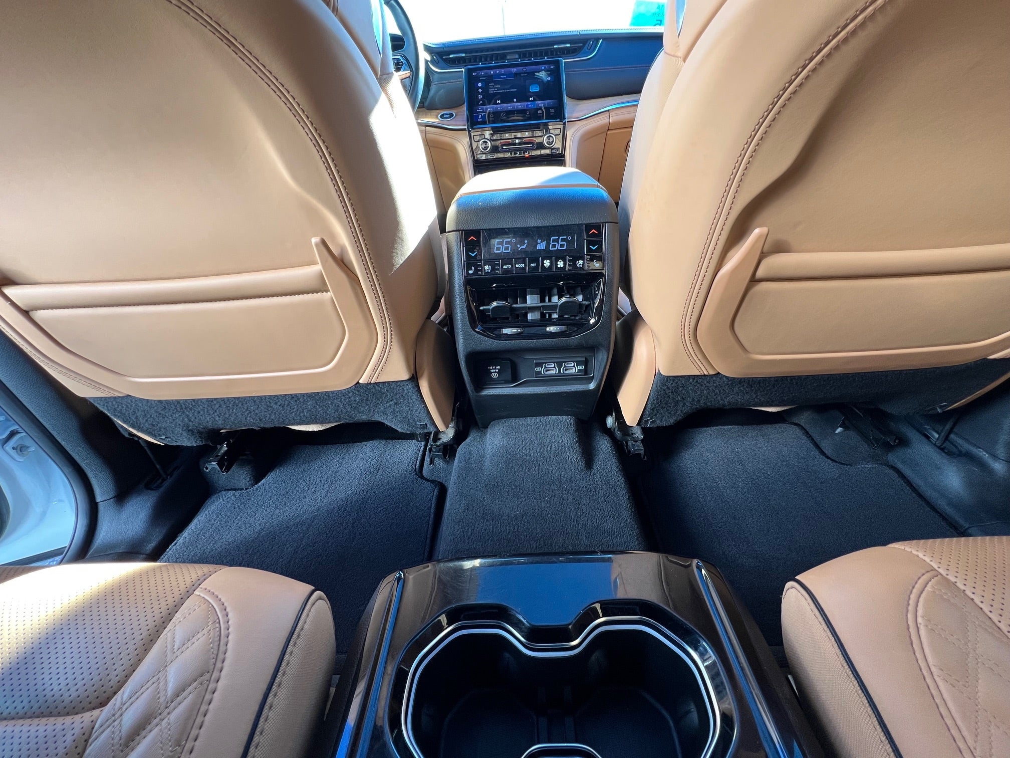 2021 Jeep Grand Cherokee L Base