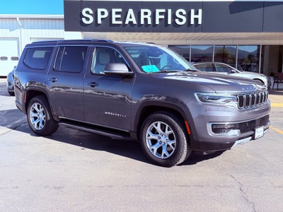 2022 Jeep Wagoneer Base