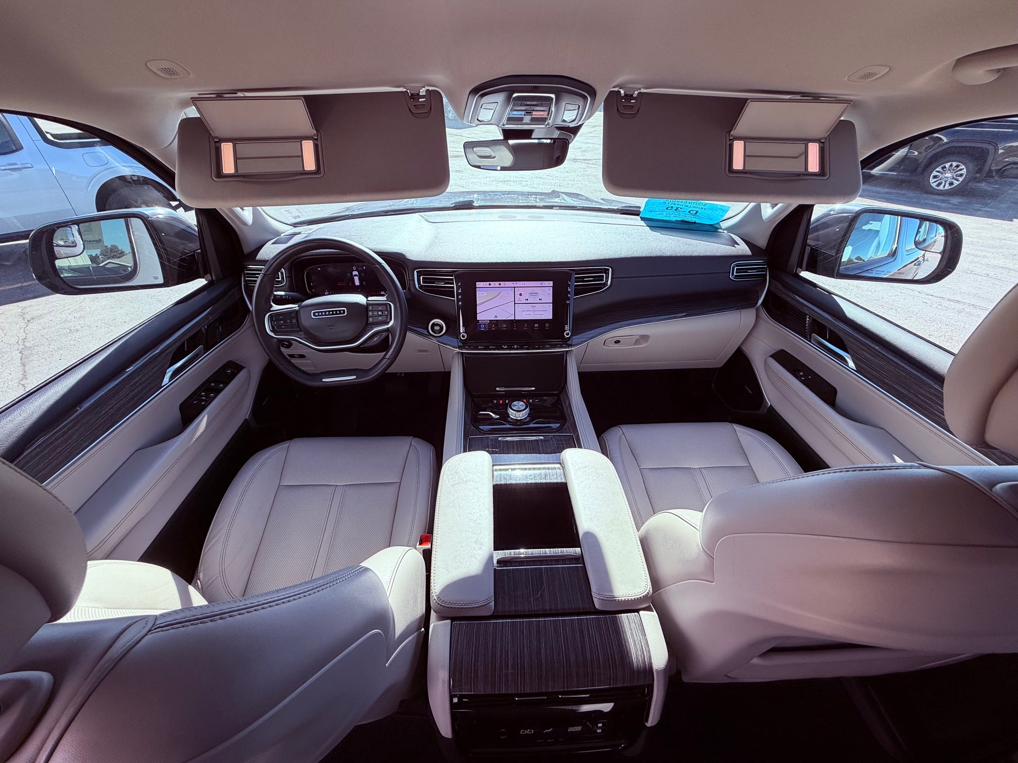 2022 Jeep Wagoneer Base