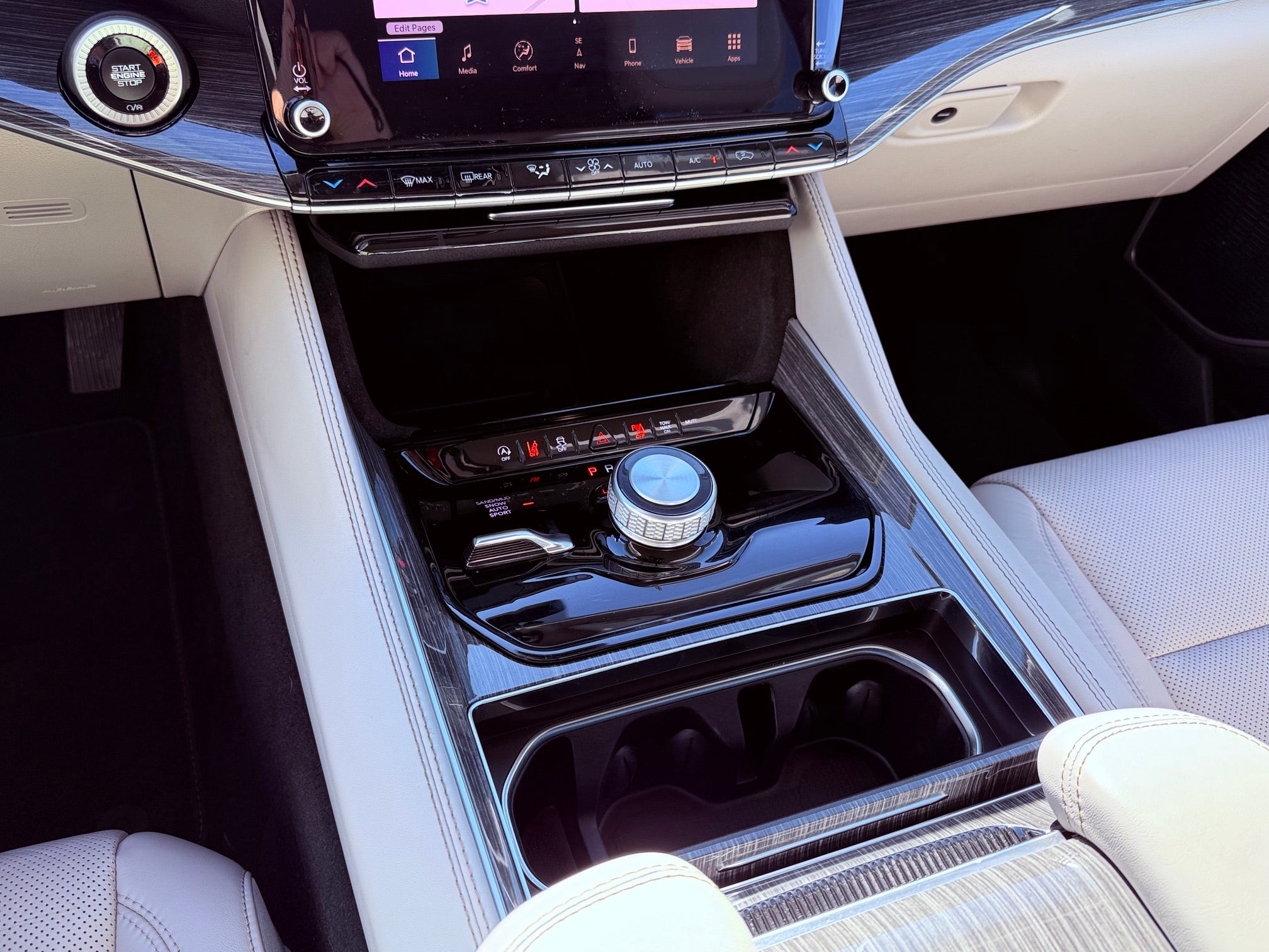 2022 Jeep Wagoneer Base