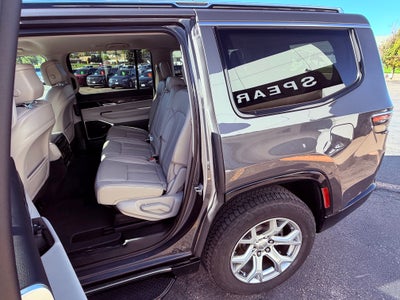 2022 Jeep Wagoneer Base