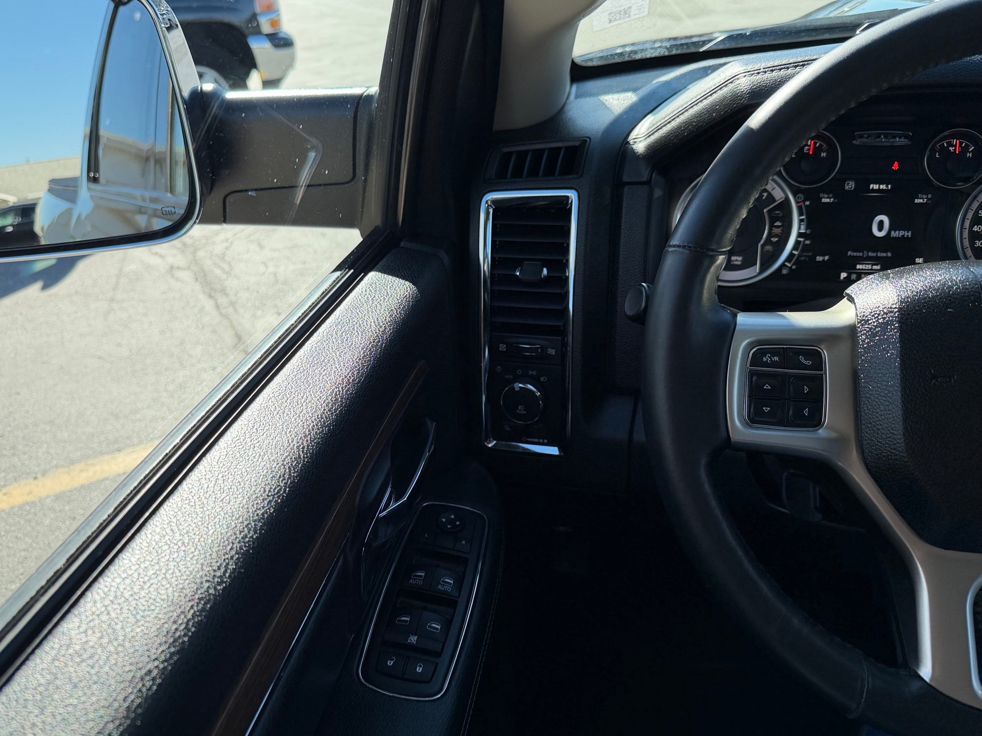 2014 RAM 1500 Base