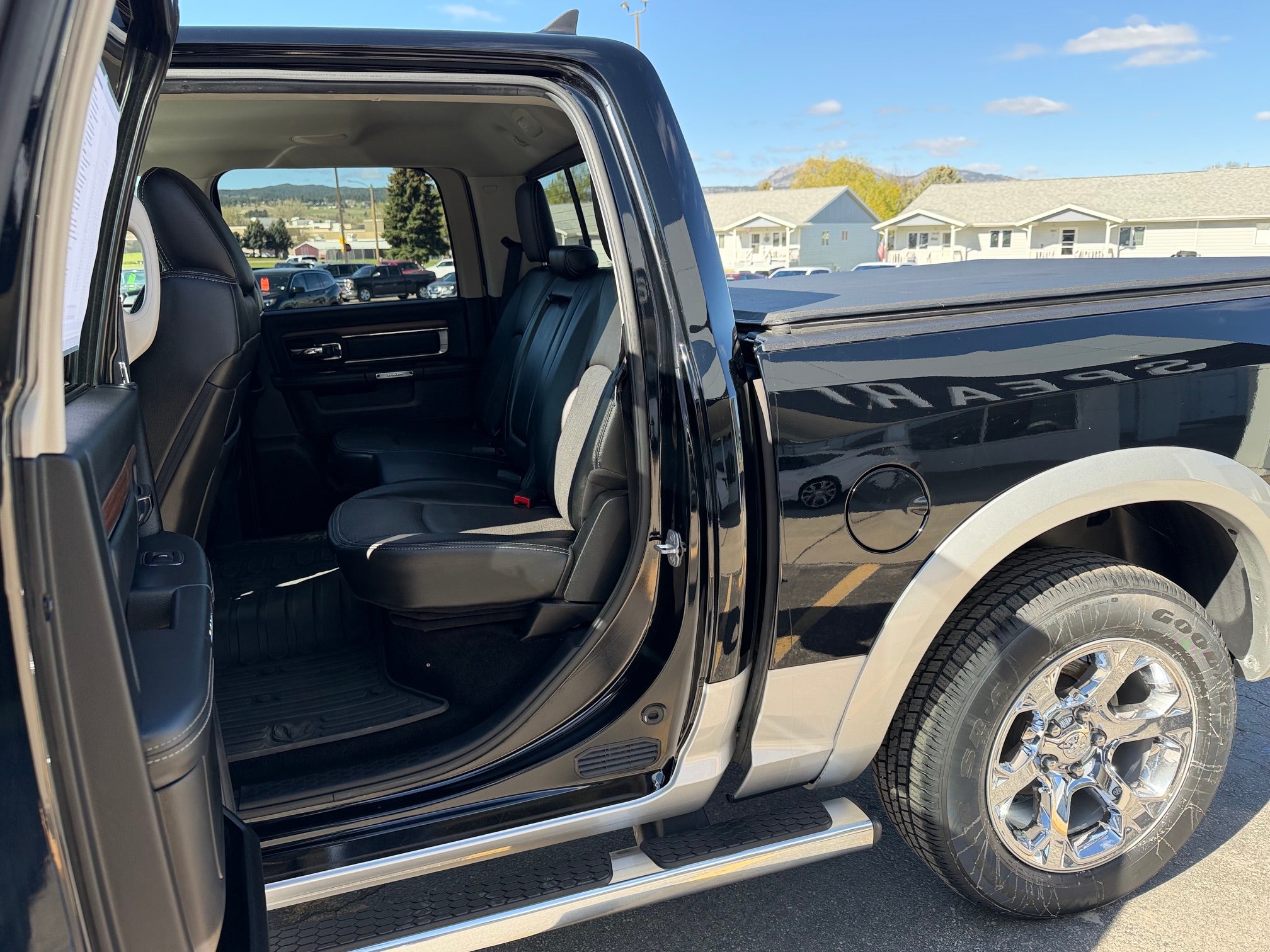 2014 RAM 1500 Base