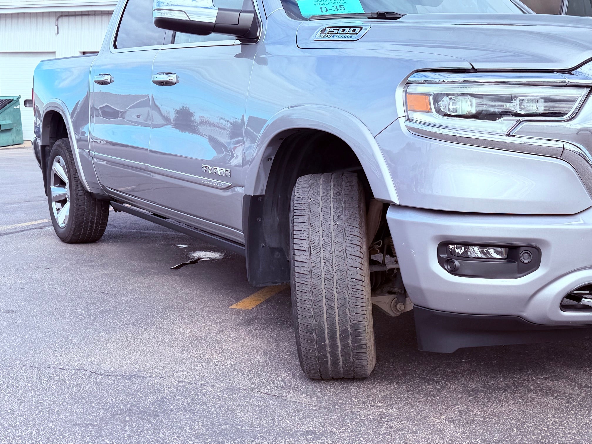 2022 RAM 1500 Base