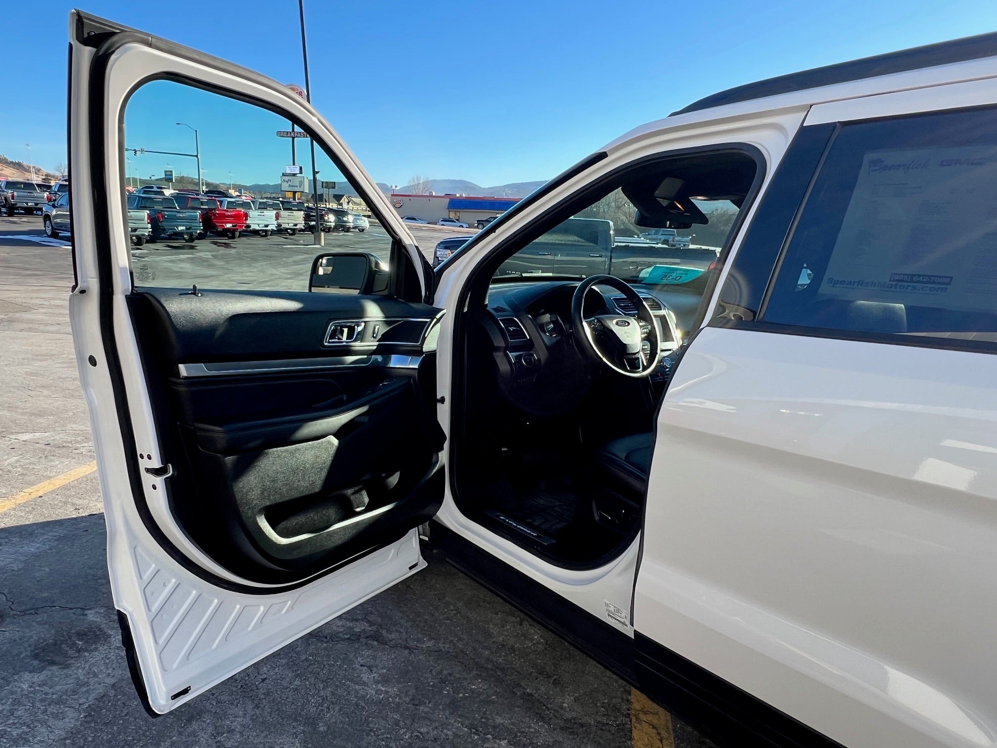 2018 Ford Explorer Base