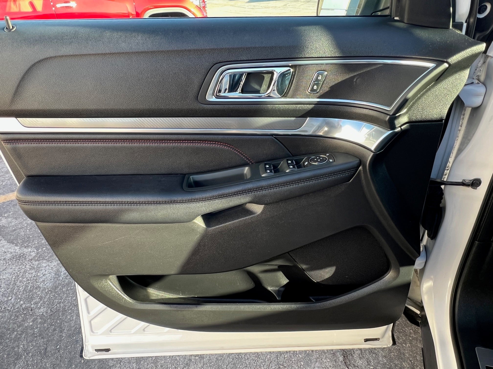 2018 Ford Explorer Base