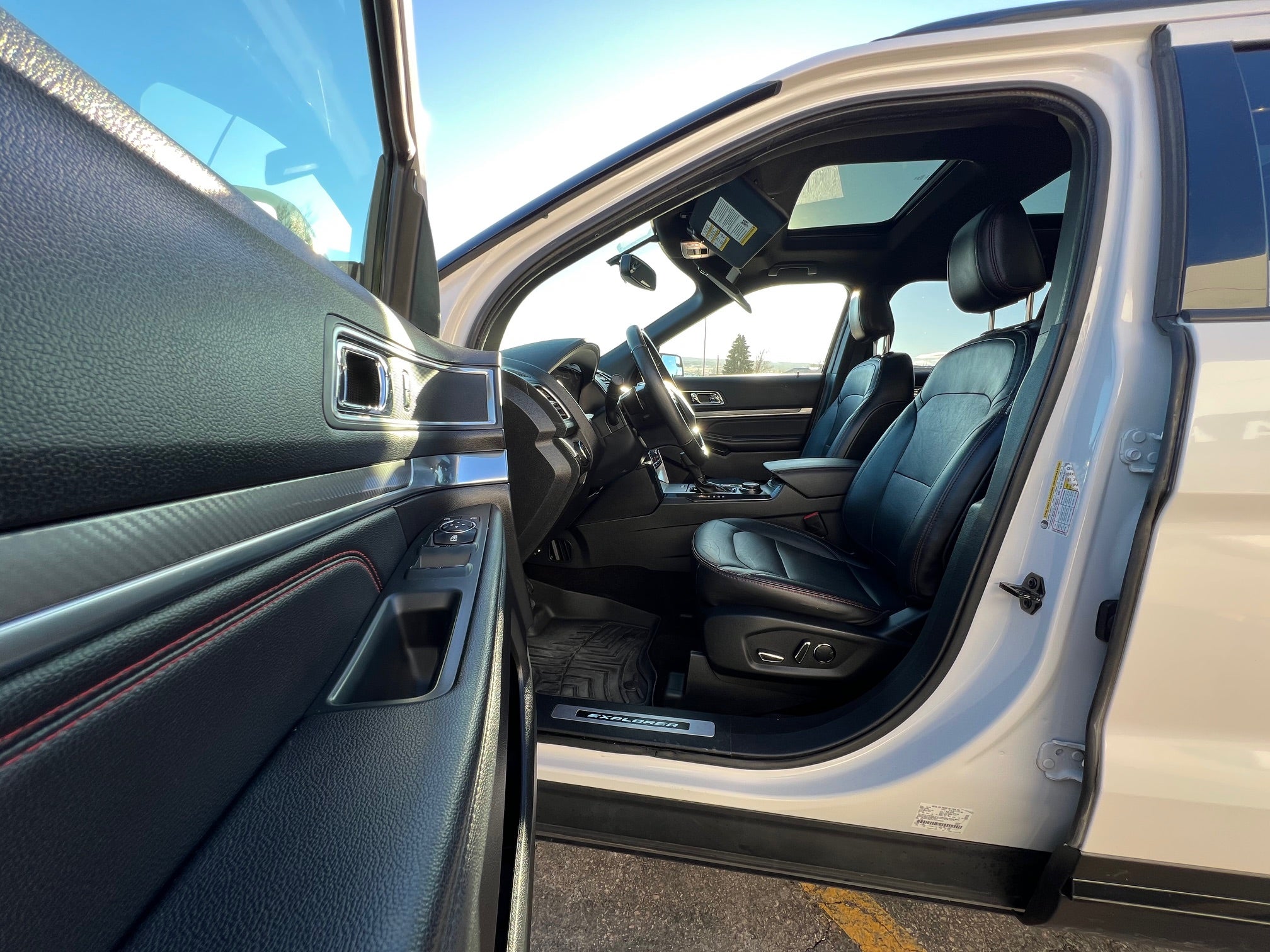 2018 Ford Explorer Base