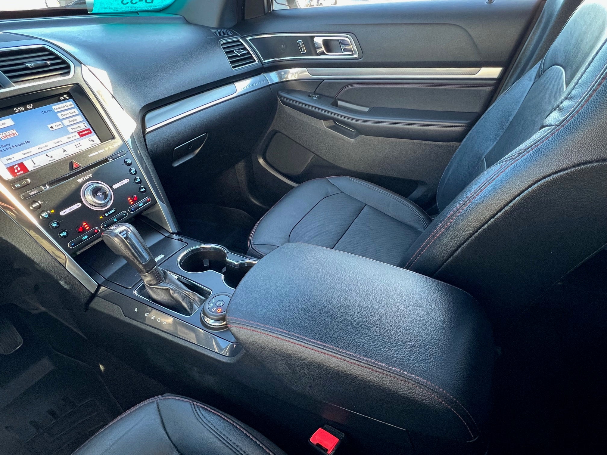 2018 Ford Explorer Base