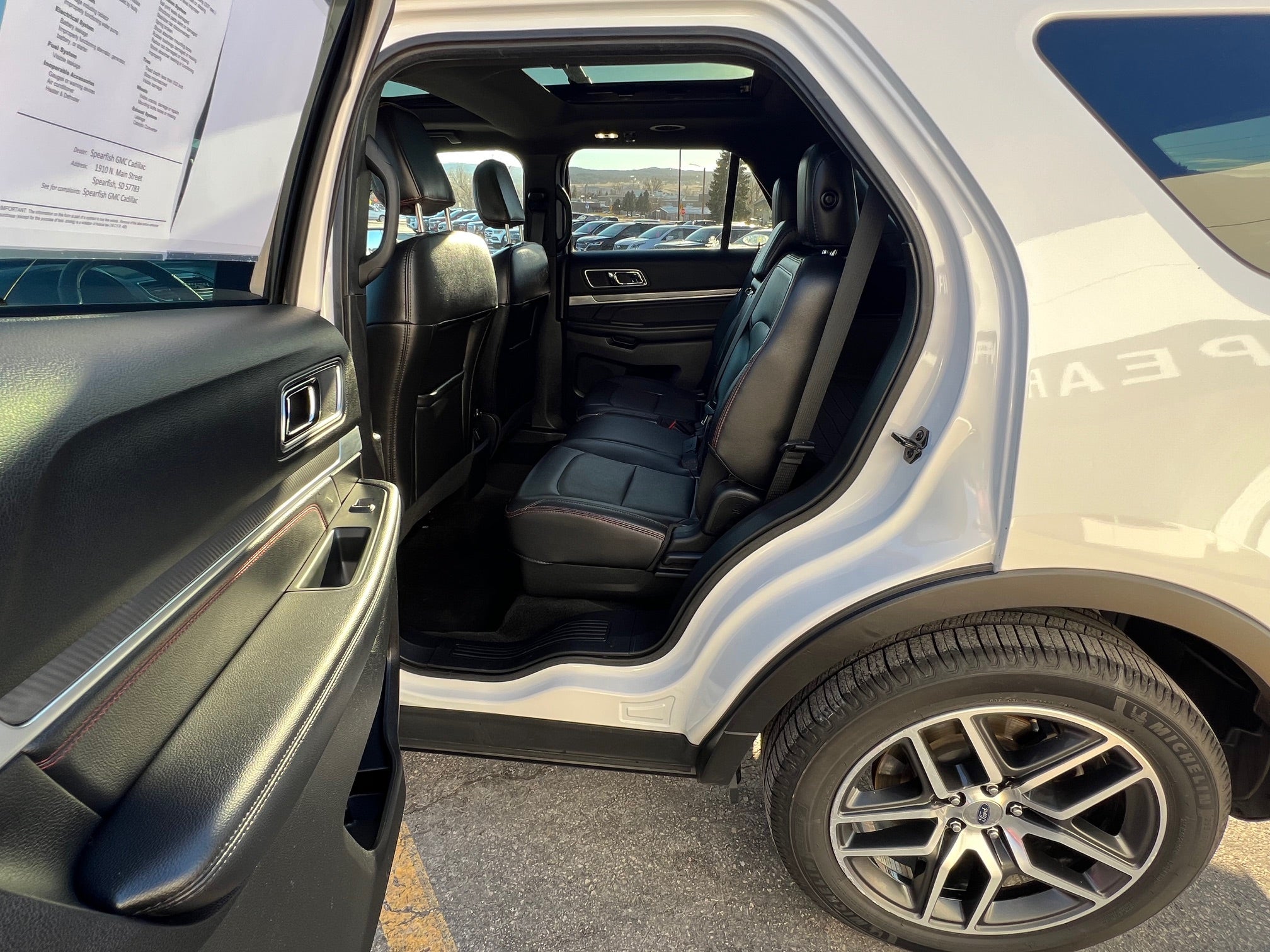 2018 Ford Explorer Base