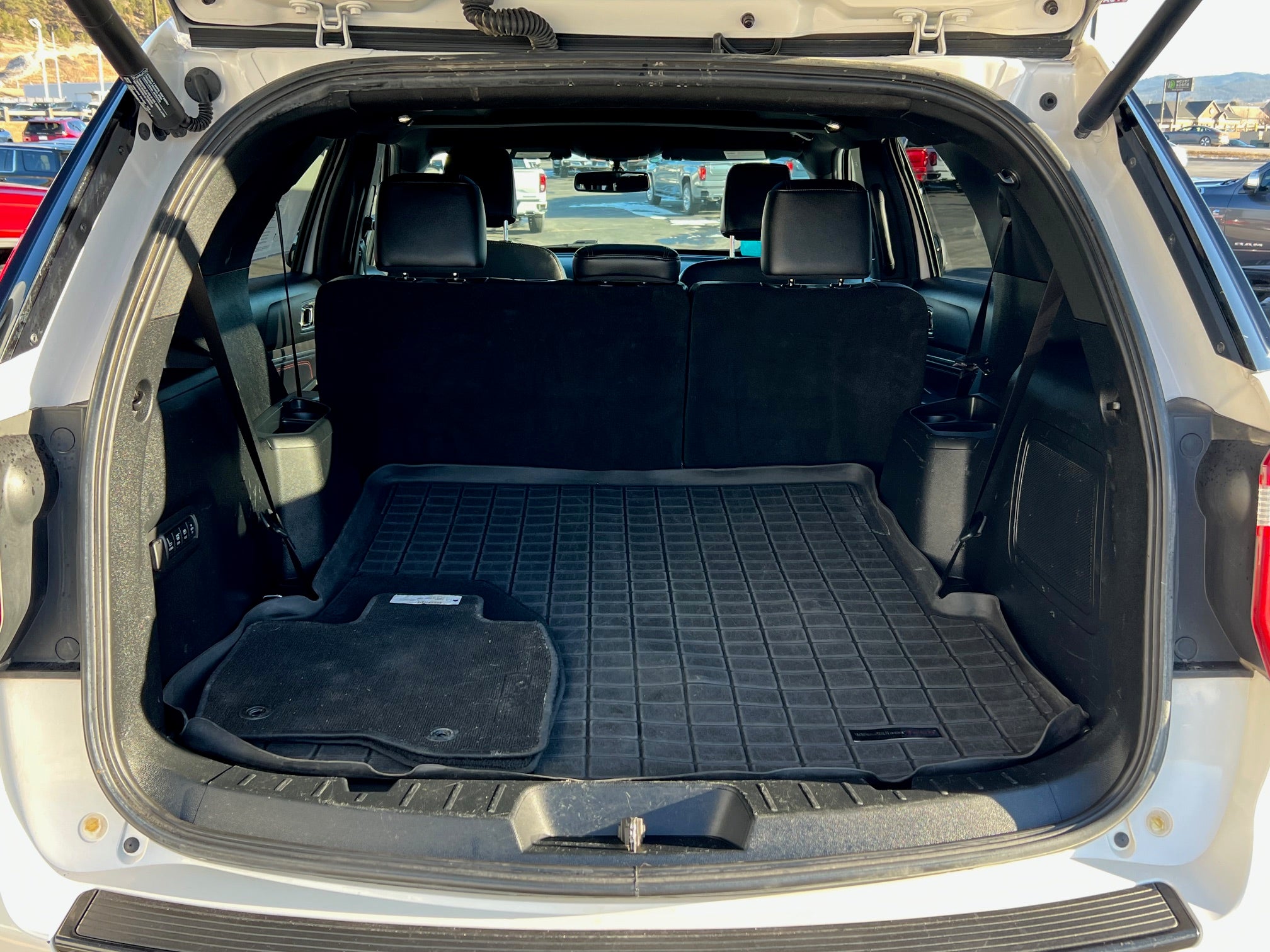 2018 Ford Explorer Base