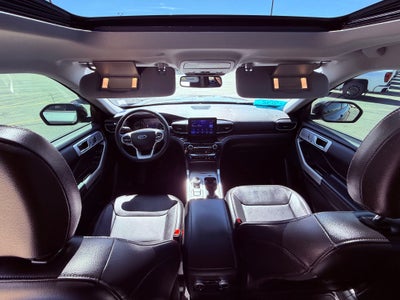 2023 Ford Explorer Base