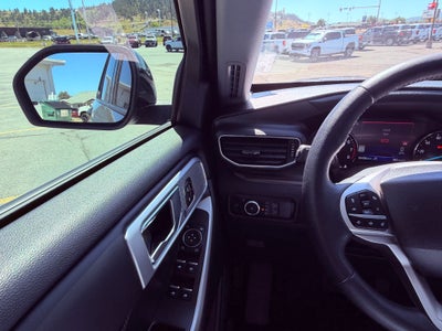 2023 Ford Explorer Base