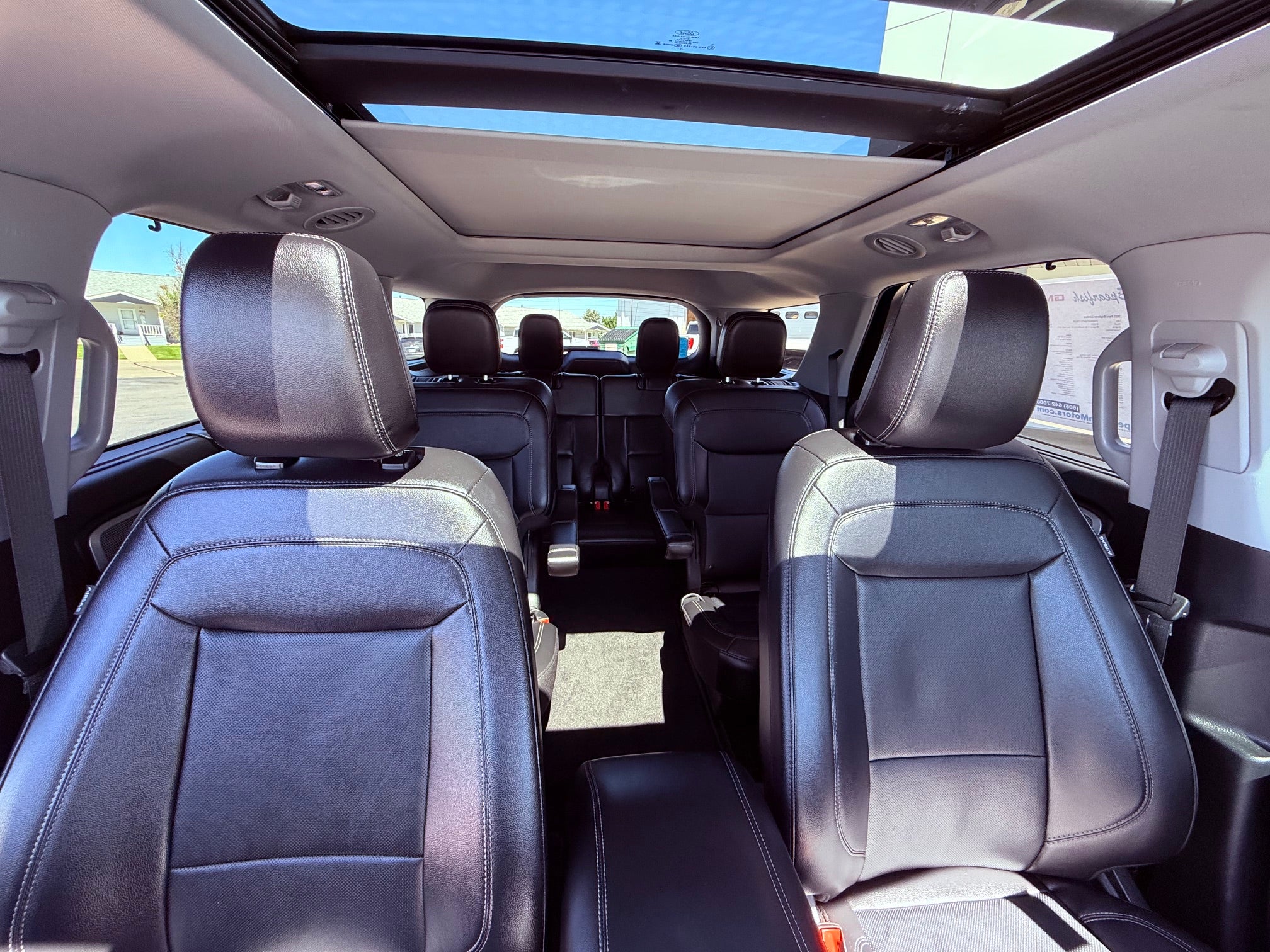 2023 Ford Explorer Base