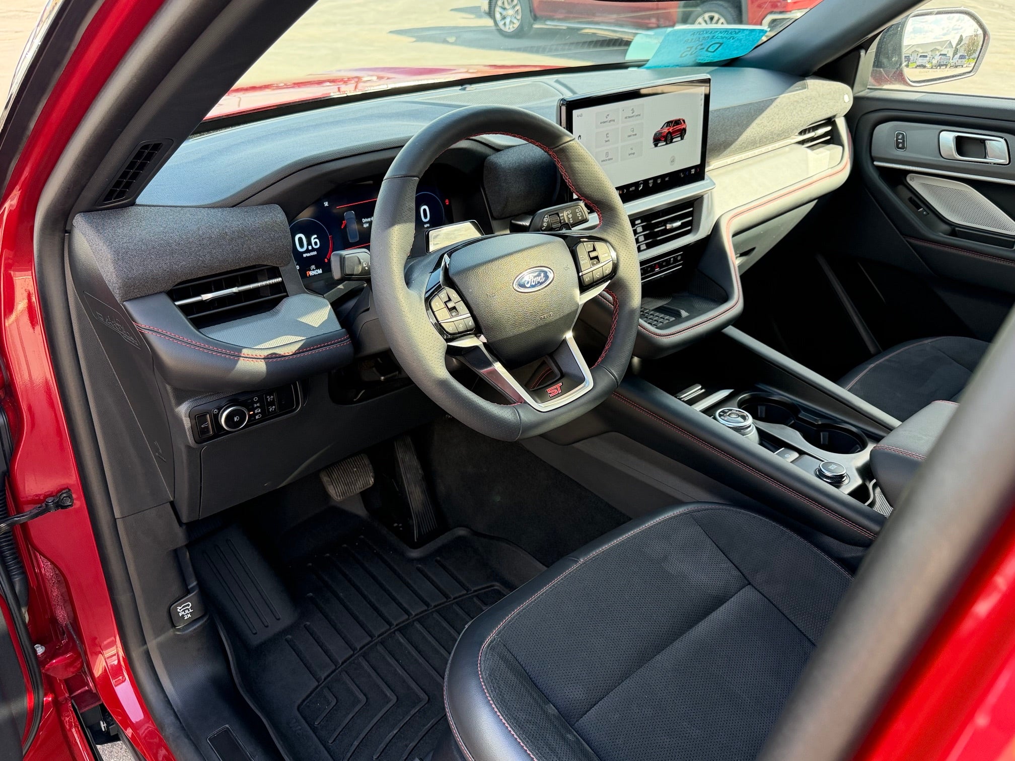2025 Ford Explorer Base