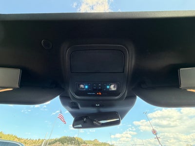 2025 Ford Explorer Base