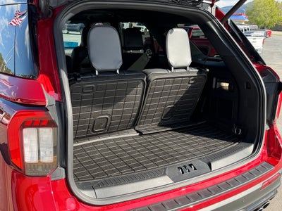 2025 Ford Explorer Base