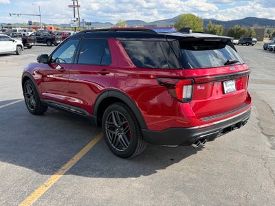 2025 Ford Explorer Base