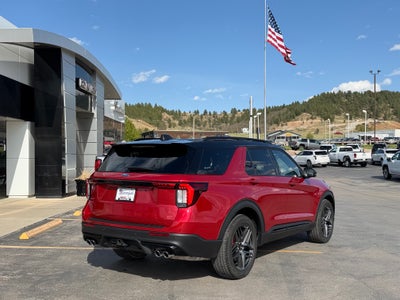2025 Ford Explorer Base
