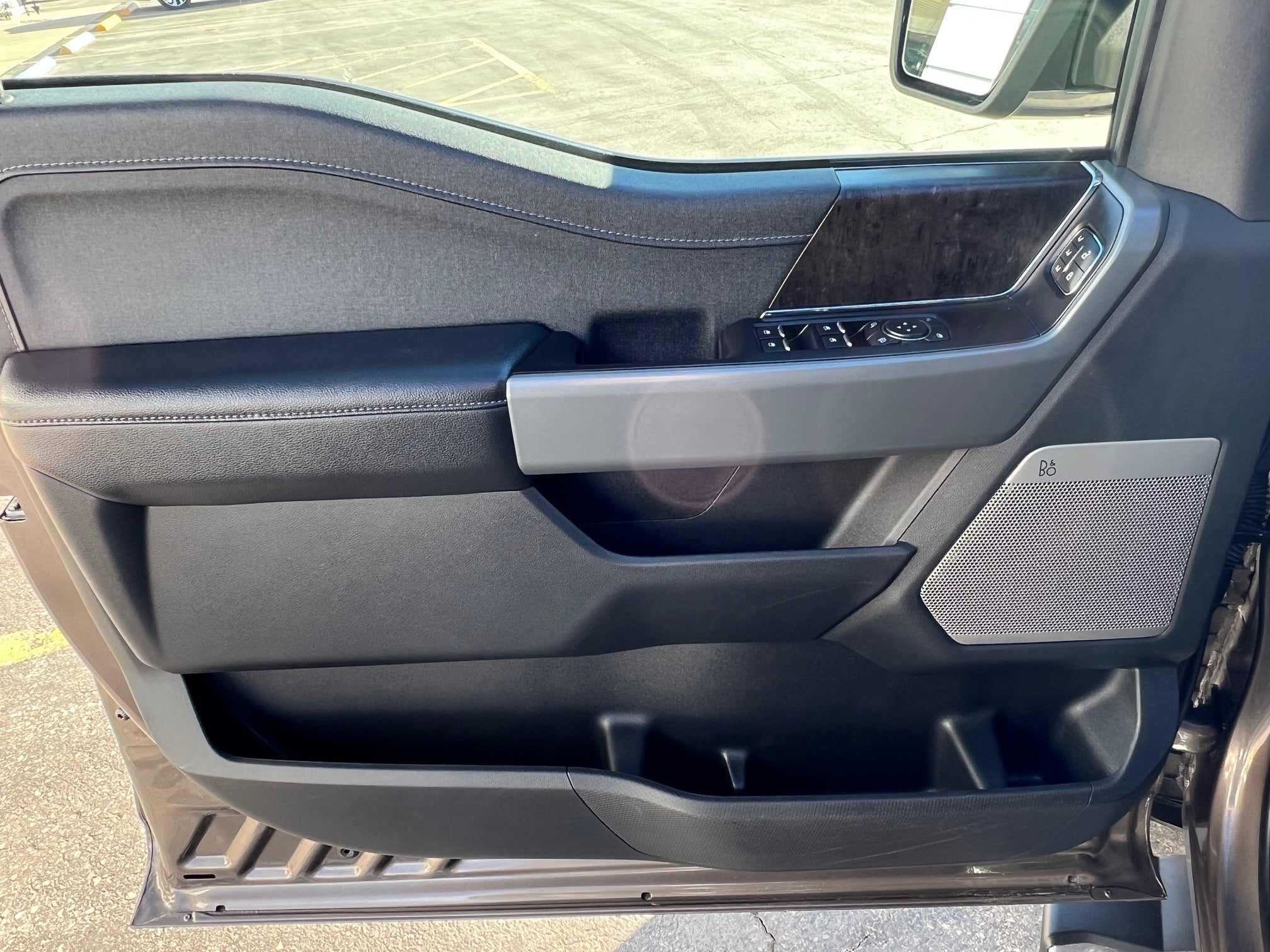 2023 Ford F-150 Base