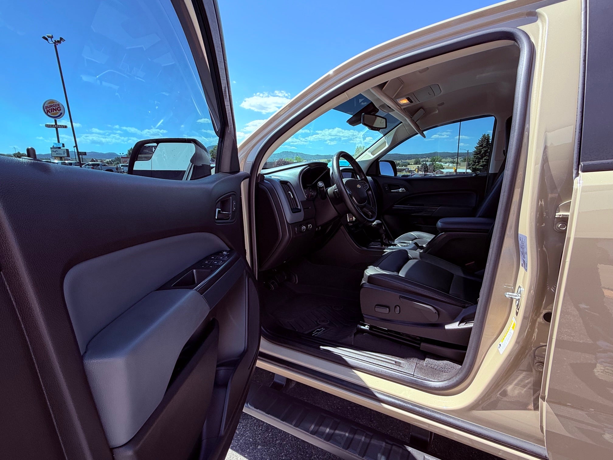 2021 Chevrolet Colorado Base